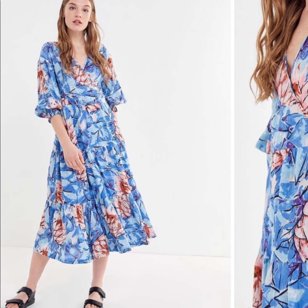 UO Giovanna Floral Wrap Midi Dress